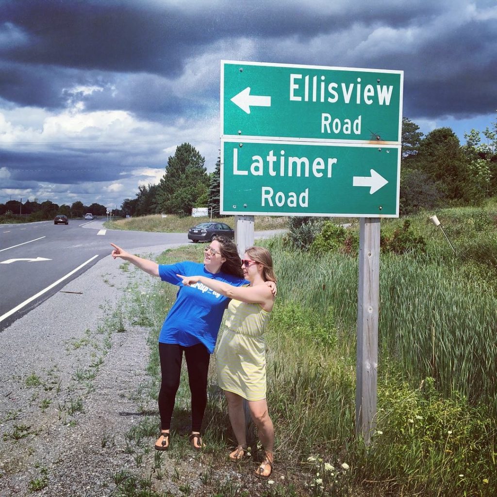 About | Lindsay Ellis